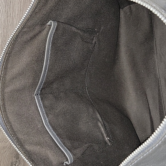 Madewell Gray Leather Tote Bag - Picture 12 of 16
